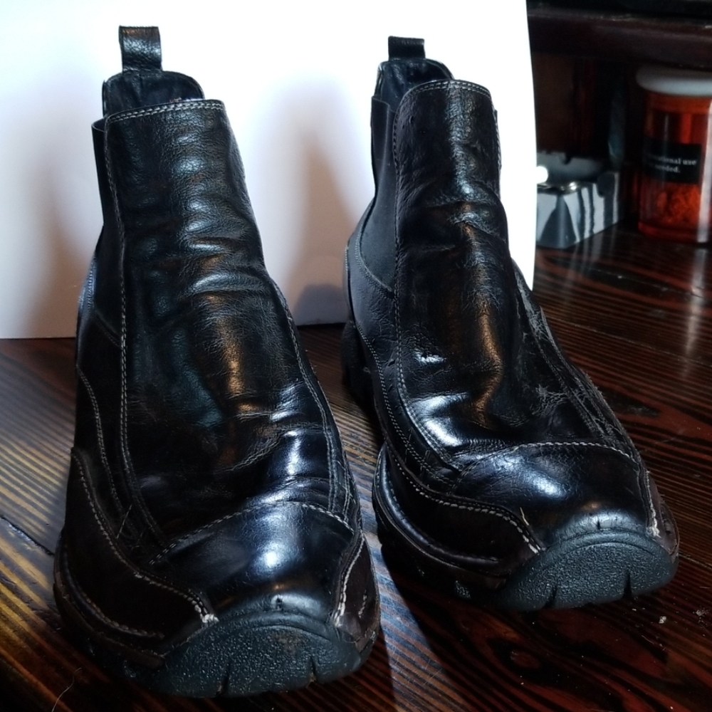 Bacco Bucci Italian leather ankle boots